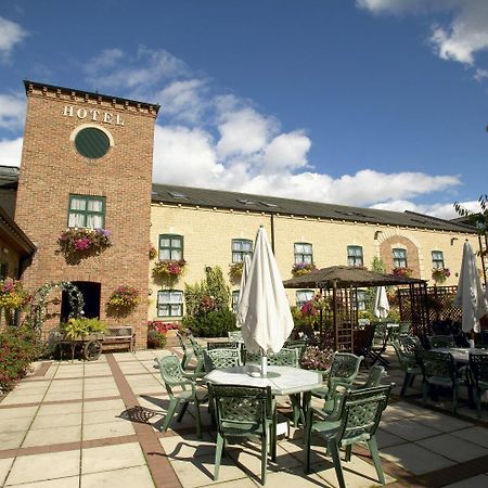 Corn Mill Lodge Hotel リーズ エクステリア 写真