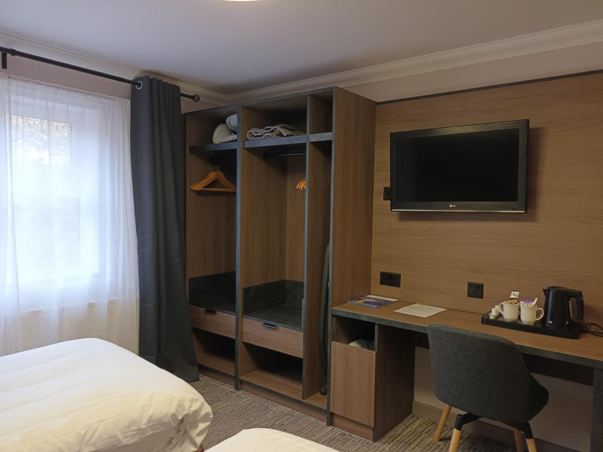 Corn Mill Lodge Hotel リーズ エクステリア 写真